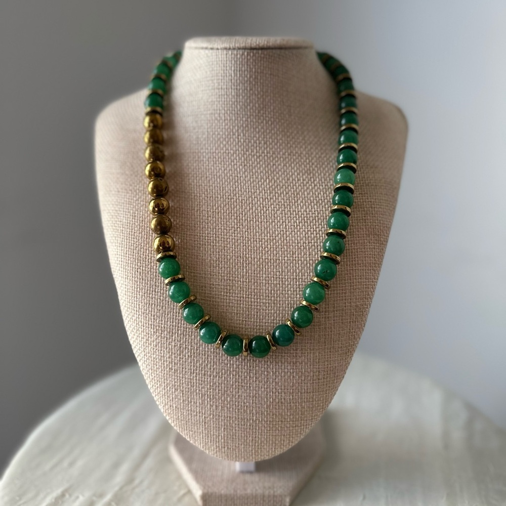 GREEN AVENTURINE GOLD HEMATITE STATEMENT NECKLACE 19”